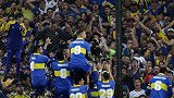 阿根廷超级德比博卡1比0胜河床 球员爬铁丝网庆祝