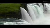 旅游-冰岛神灵瀑布