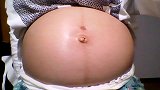 31周孕妈展示自己孕肚，这肚子是不是太大了正常吗
