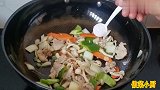 爆炒白玉菇的做法，简单易学，而且非常好吃哦！