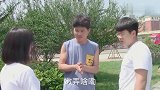 二货公园打劫遇大龄美女，结果美女发飙玩反劫，过程太搞笑了