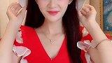 姑娘表演一段模仿秀，眼前的这一幕，实在太逗了！