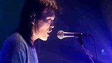 我欠伍佰一张演唱会门票.只可惜我长大了,你却很少开演唱会了!