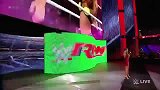 WWE-14年-RAW第1114期：贝拉轻松锁住玛丽胜券在握-花絮