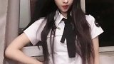 今年流行穿搭包臀裙，美女搭配起来走到哪儿都是焦点