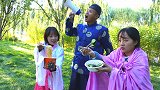 菜菜老师穿越回500年前，参加厨神大赛，凭借一桶泡面赢得冠军