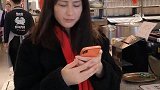 闺蜜抢着买单，本来还挺感动的！