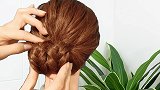 2分钟盘起长发2分钟盘起，漂亮实用气质发型，新手妈妈一看就会