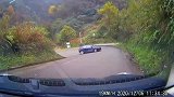 山路转弯遇上新手，他的一个操作，让我直接停车！