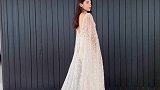 女孩子都很想穿婚纱吧