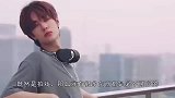 男明星的荧幕初吻，肖战给了孟美岐，王一博给了大十几岁的她