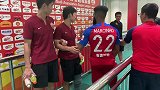 大摩托赛后向杨世元道歉：对不起我不是故意的