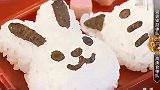 王牌对王牌：王源被整蛊吃辣椒酱便当，瞬间辣哭
