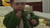 这个小子厉害，长大了肯定能出人头地