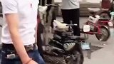 大爱天意哥自信的舞步，不曾被一些不好的评论所打击
