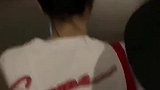 白鹿大大咧咧充满活力，一举一动都是向阳而生