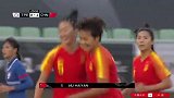 中国女足东亚杯首球！王霜角球助攻吴海燕霸气头槌破门