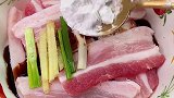 五花肉不要再红烧了，试试这样做，家人们都爱吃