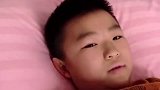 10岁男孩为捐骨髓救父亲，1天吃5顿饭，2月重12斤加油！