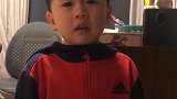 吵着要看电视。你们说，他以后适合做商人还是当戏精…