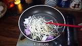 炒绿豆芽的家常做法，简单又好吃的红烧豆芽，超级下饭