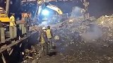 湘西高速公路上的连环车祸，这场景真不忍心看