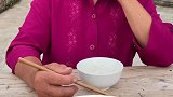 小伙子你看是不是这里