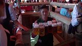 德甲-1617赛季-慕尼黑啤酒节在即 拜仁将士示范嗨翻啤酒节-专题