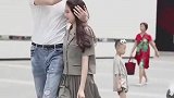 父女一家三口好甜
