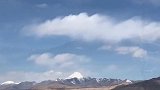 神山圣湖，还有那纯净的蓝天白云