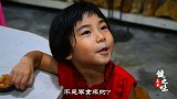 实拍广东阿姨煲靓汤，看看她都用了什么材料，孙女们吃得好解馋