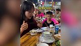 盘点那些憨憨女友的搞笑日常：老婆新染的头发，不知道她是咋想的