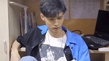 《德云社》秦霄贤的傻是没救了，写真照的花絮也好搞笑！
