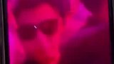 男子上下班的两种状态