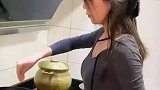 女人会做饭，竞争对手少一半