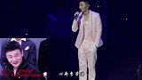 李荣浩官宣结婚照，网友：没有别的要求，孩子眼睛像妈妈就行