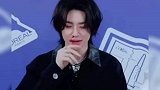 小鬼直播时流鼻血一定要注意身体啊～