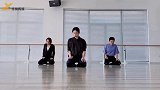尴尬！黄磊妻子跳舞动作太大裤子扯开 岳云鹏为孙越庆生