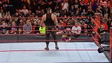 WWE-16年-RAW第1231期：双打赛闪亮双星VS达拉斯&德伦杨-全场