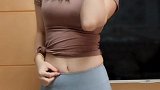 性感成熟美女曼妙身材穿紧身裤，身材都充满了迷人韵味