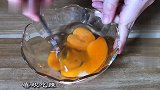 豆腐最吉祥新吃法，不煎不油炸，黄中有白，寓意金裹银新年发大财