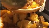 今天食堂阿姨心情不好，下手没准了，平时打菜很有分寸的！