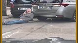 不是老人变坏了，而是坏人变老了