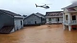 洪水淹没一层楼！湖南醴陵一村庄被洪水围困直升机救出21人