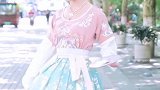 汉服秀这个小姐姐好美啊，穿上汉服更是惊艳！