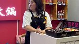为了吃自餐回本，一定要饿几顿再去吃！搞笑
