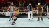 WWE-14年-RAW第1105期：主战赛 怀特家族突现群殴杨二姐-花絮