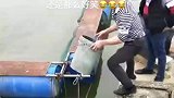 一个大男人，做事拖拖拉拉