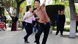 小滨反串的女步也这么妩媚动人