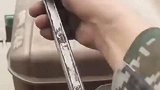 方向盘不知道谁偷走了，只好用扳手凑合，还不敢开快！